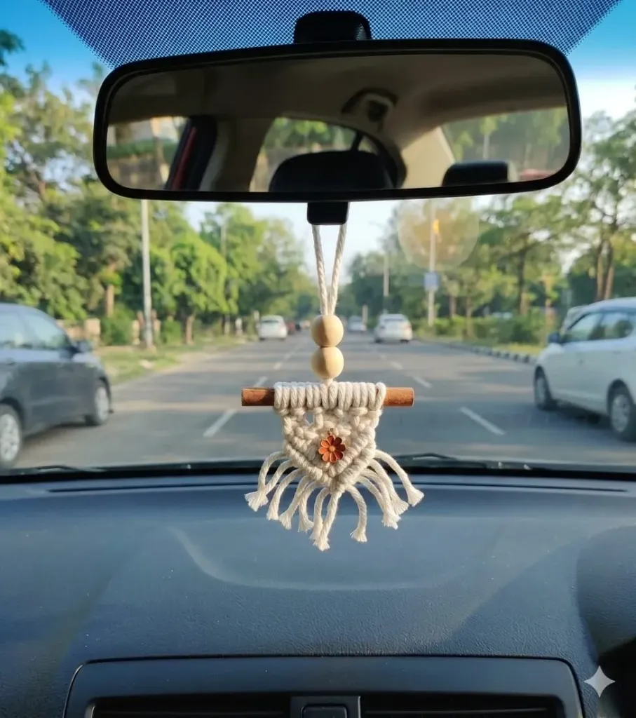Cinnamon Stick White Car Charm (Flower)
